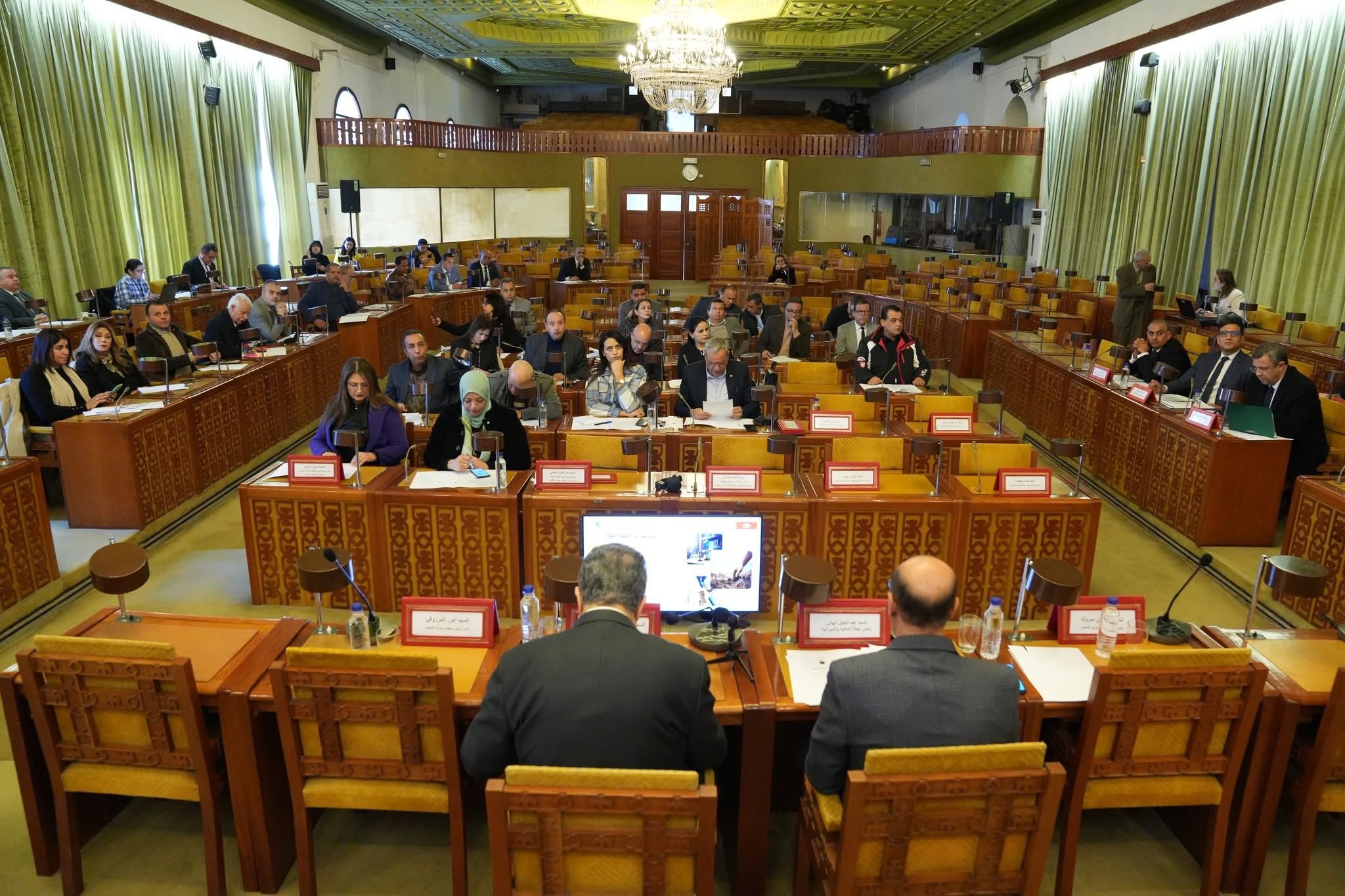 في الأكاديمية البرلمانية..   مناقشة مقترح قانون يتعلق بتسوية الديون الفلاحية المتعثّرة